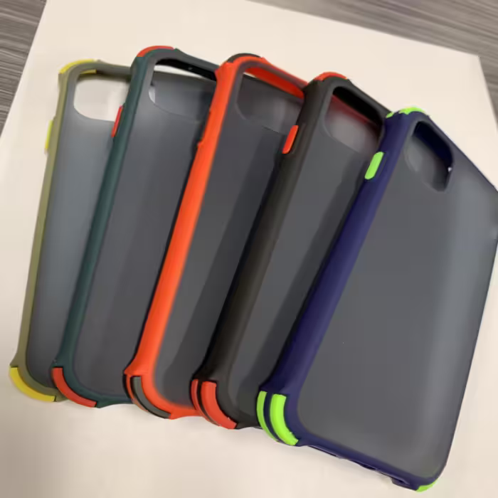 PC20-IPHONE11YL-3-700x700