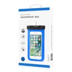 Packaging of a waterproof bag for smartphones.